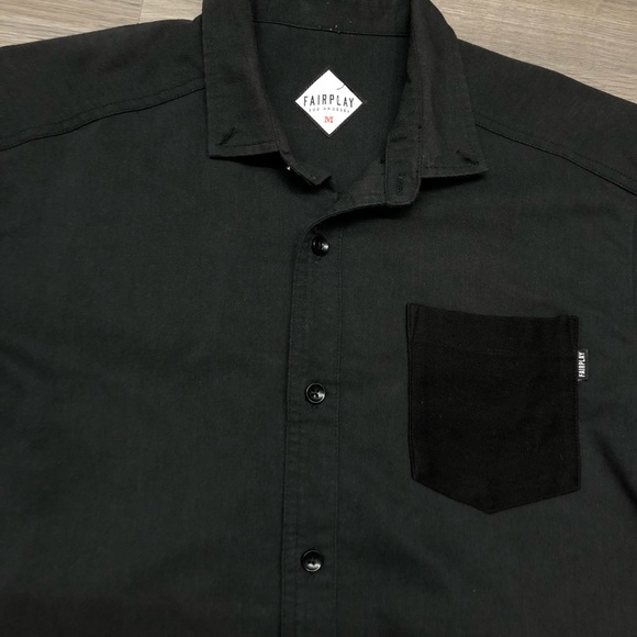 Fairplay black shirt size M - Picture 2 of 5
